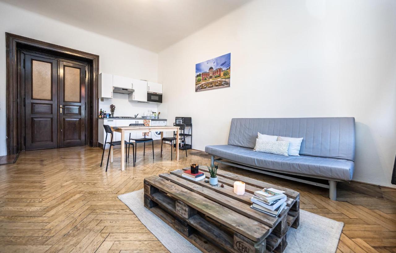 Legerova Apartments Prague Exterior photo